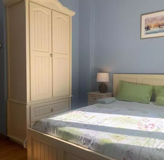 住宿加早餐  Orient Express Guest House