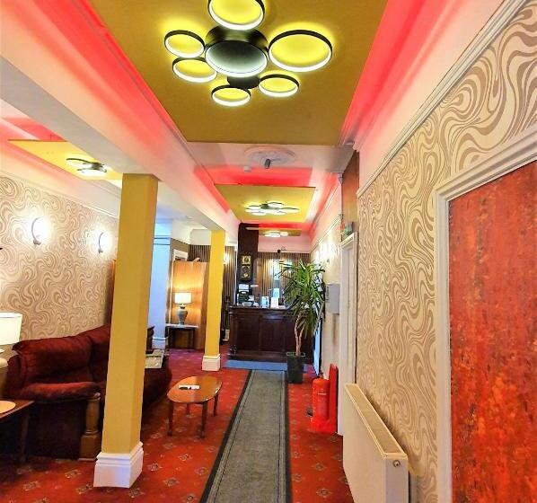 צימר Yardley Manor