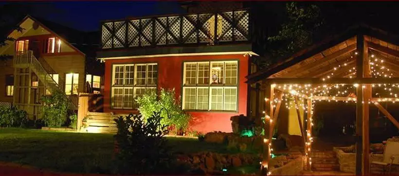 Downtown Historic Bed & Breakfast