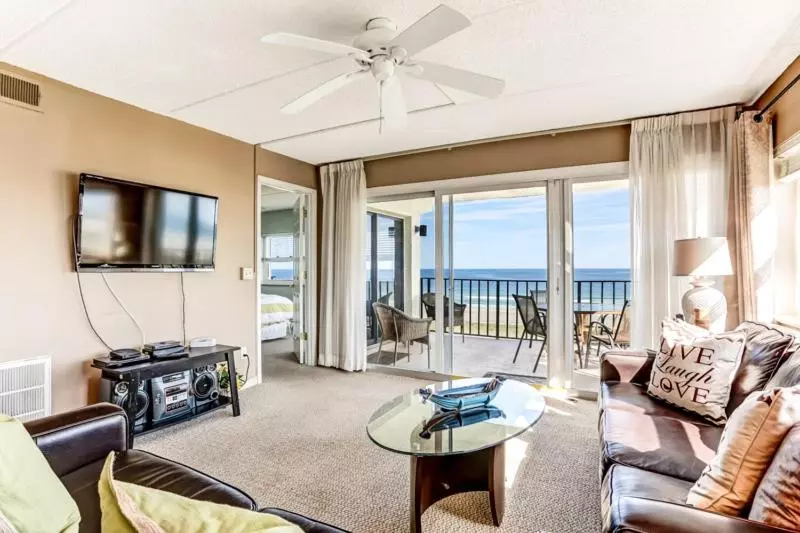 בית מלון כפרי Amelia South Condos