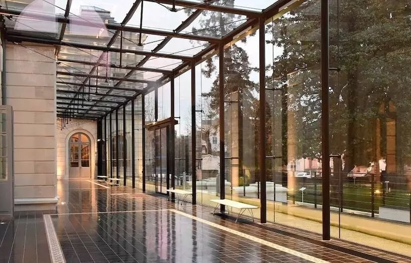 Otel Logis Hôtel Central