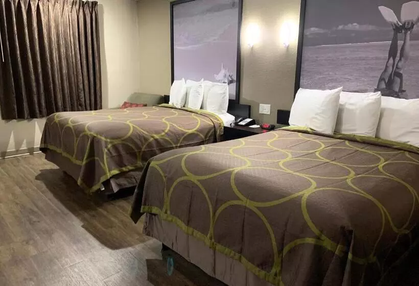 호텔 Super 8 By Wyndham Pensacola Nas Area