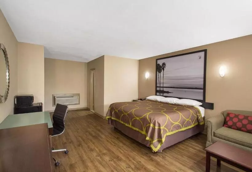 호텔 Super 8 By Wyndham Pensacola Nas Area