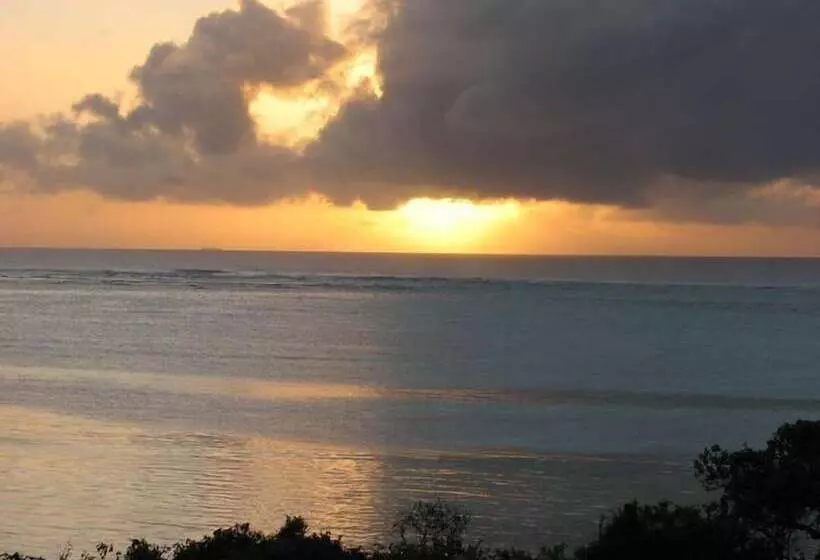 Hotelli Tijara Beach