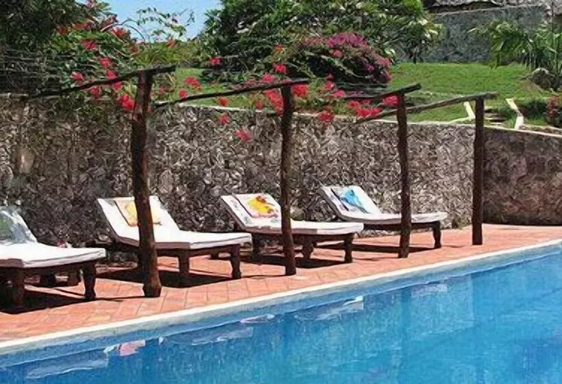 Hotelli Tijara Beach