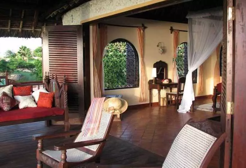 Hotelli Tijara Beach