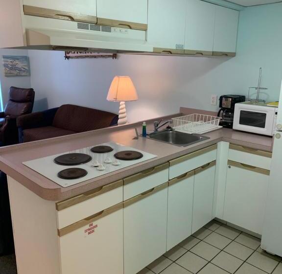 مُتل Roman Holiday Resort