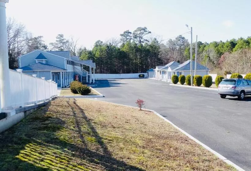 모텔 Village Inn And Suites