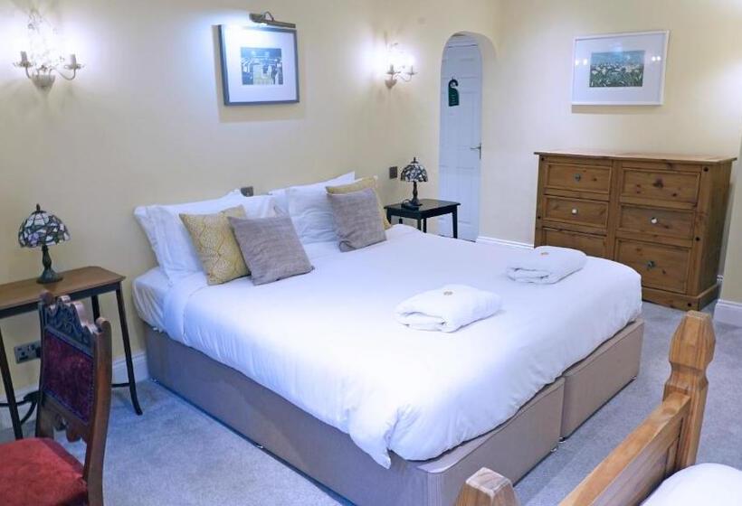 بنسيون 23 St Mary's