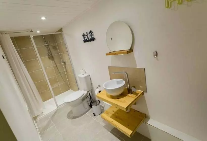 Pensão Innit Rooms Ocean Breeze