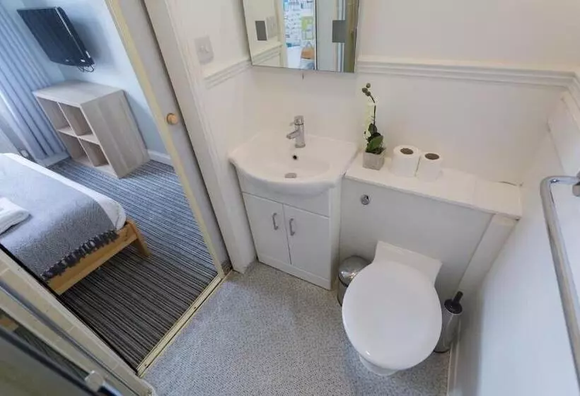 Pensão Innit Rooms Ocean Breeze