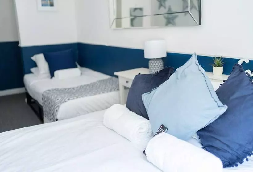 Pensão Innit Rooms Ocean Breeze