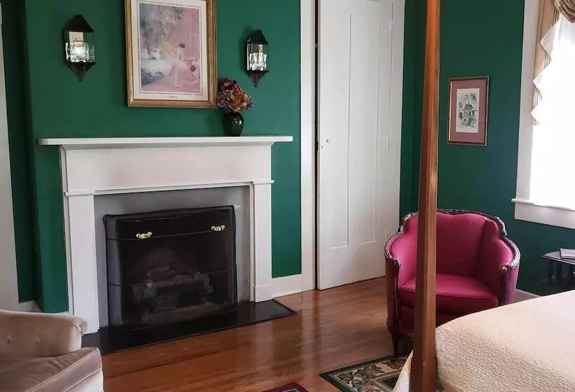 The Carriage Inn B&b