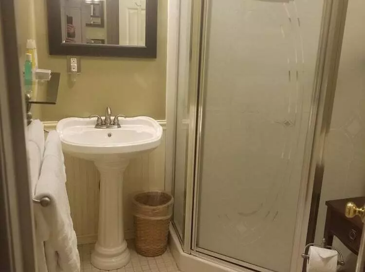 The Carriage Inn B&b