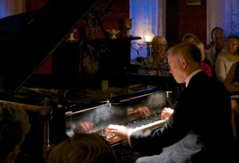 The Elms Bed And Breakfast