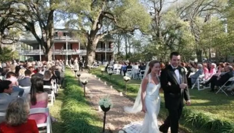 The Elms Bed And Breakfast