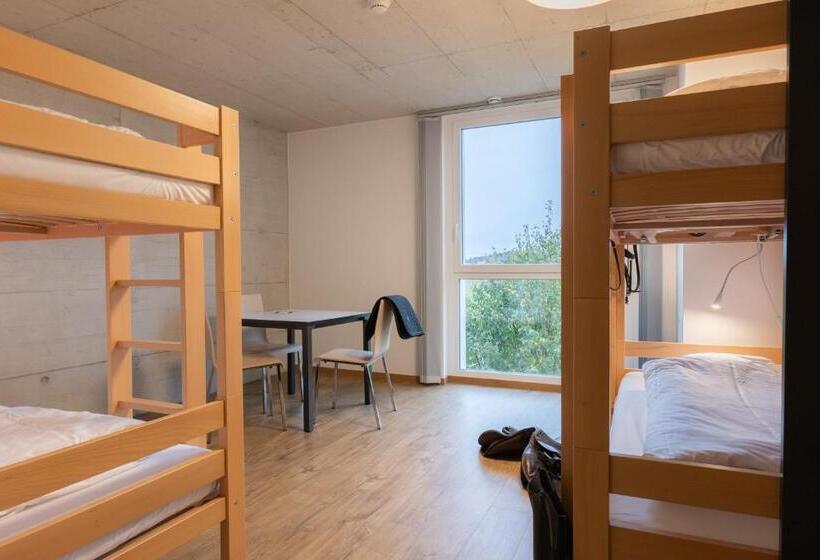 הוסטל Auberge De Jeunesse Saignelégier