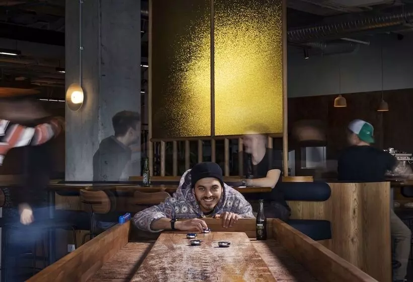 هاستل Lylo Auckland