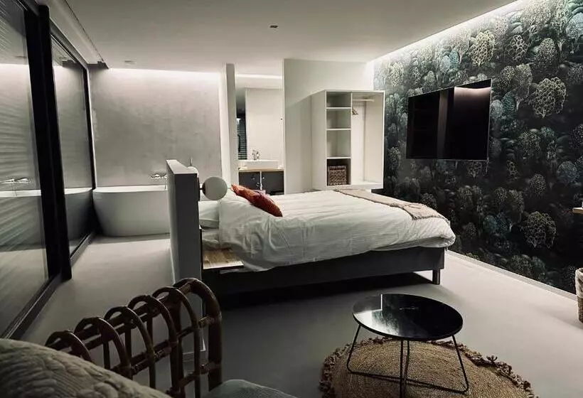 Aamiaismajoitus (B&B) La Bel échappée