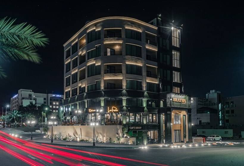 هتل Bratus