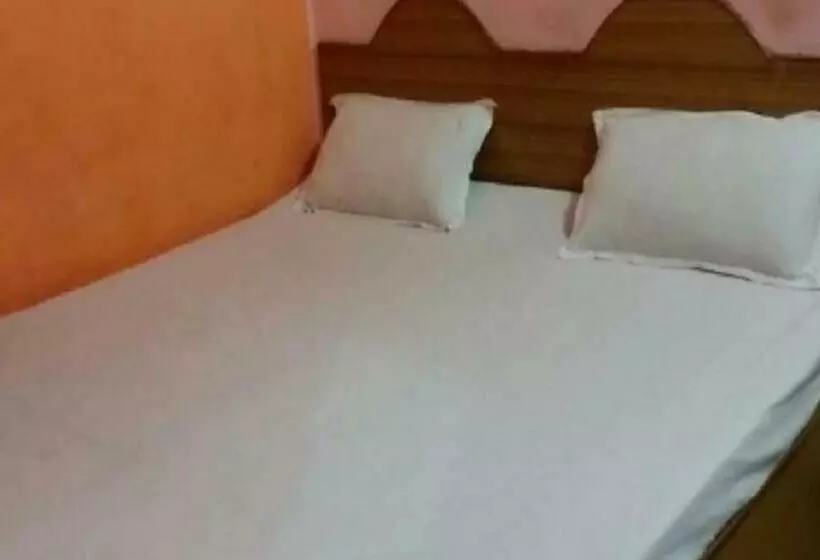 ホテル Krishna Guest House By Wb Inn