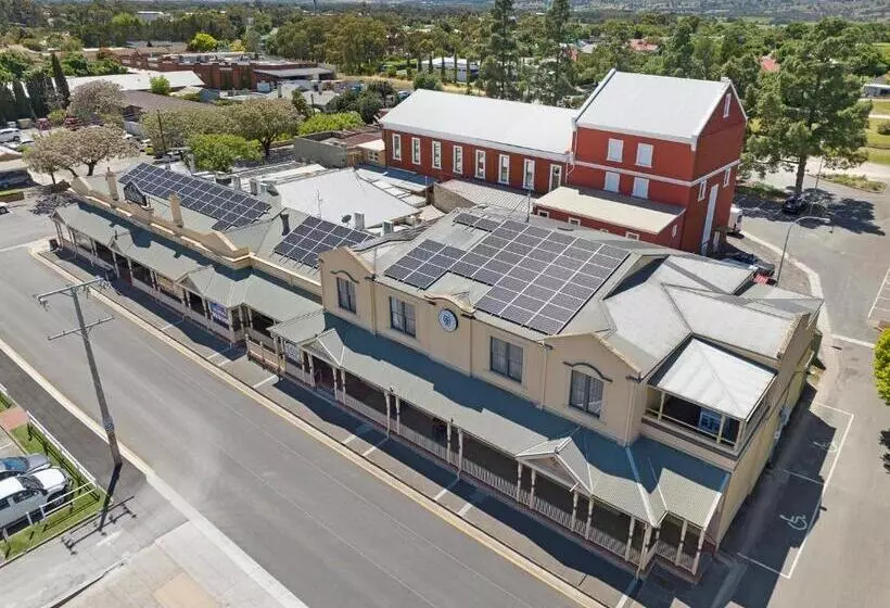 Hotelli The Tanunda Club Guest Suites