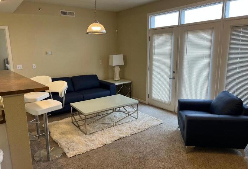 Washburn Hotel Suites