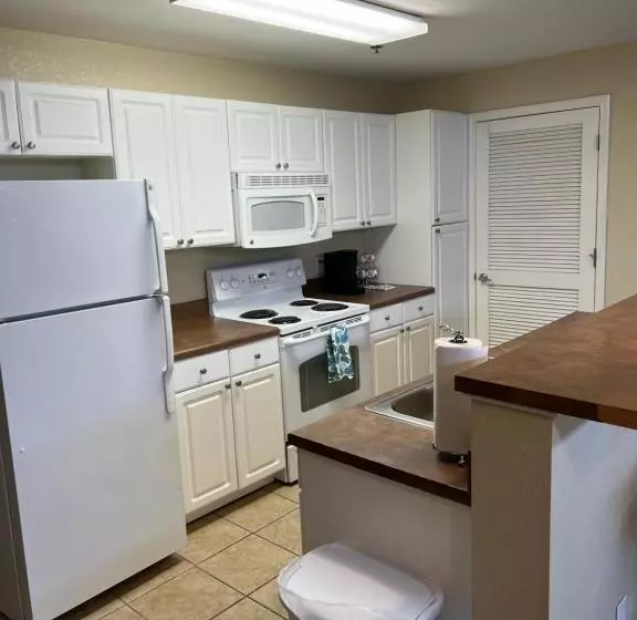 Washburn Hotel Suites
