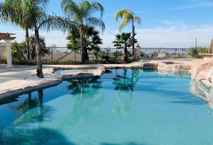 פנסיון Airbb Suites In Mansion