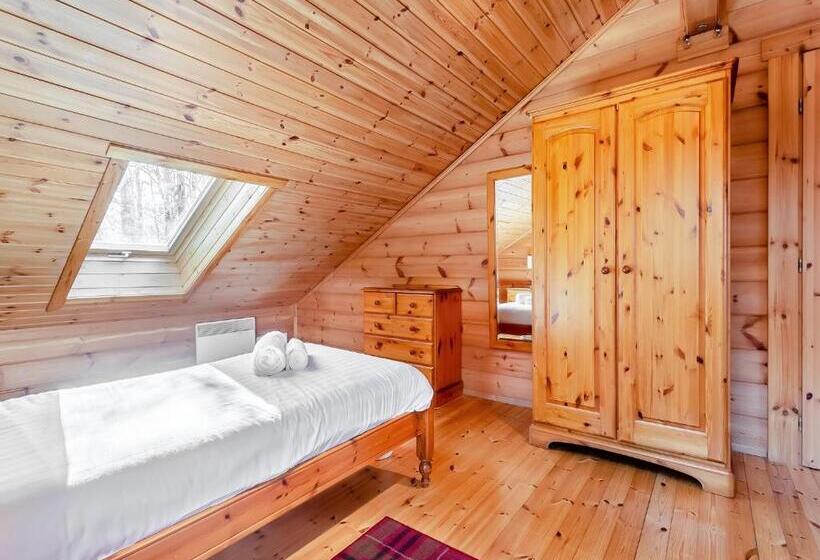 리조트 Wildside Highland Lodges