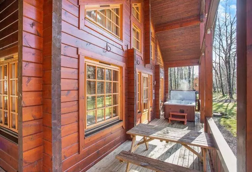 リゾートホテル Wildside Highland Lodges