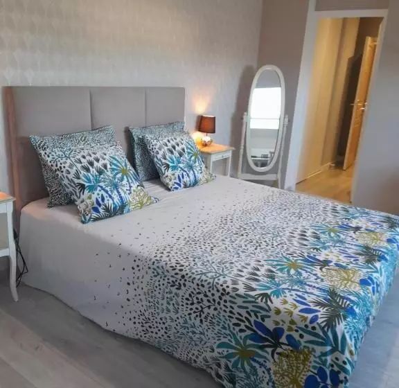 Aamiaismajoitus (B&B) Chambre D Hôtes Les Hortensias