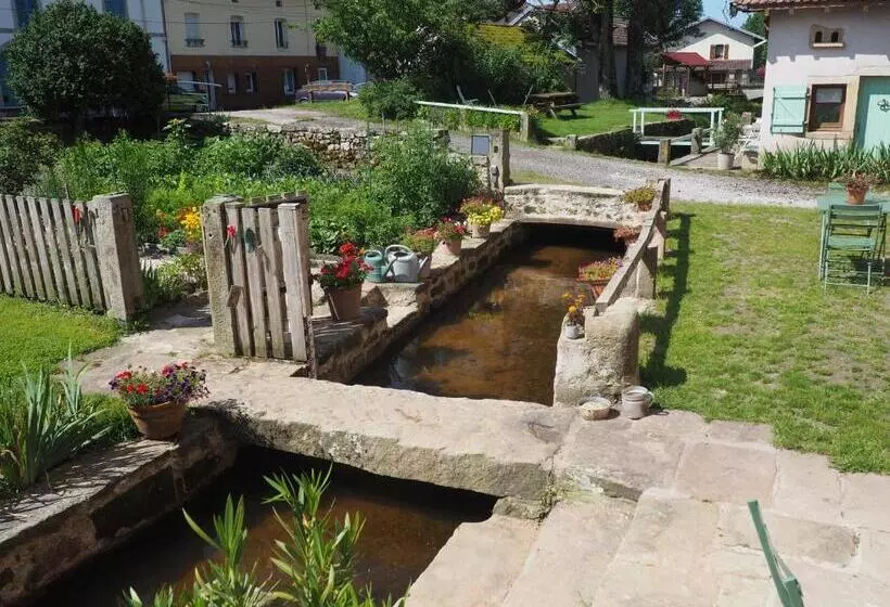 Aamiaismajoitus (B&B) Chambres D Hôtes Du Ruisseau D Argent