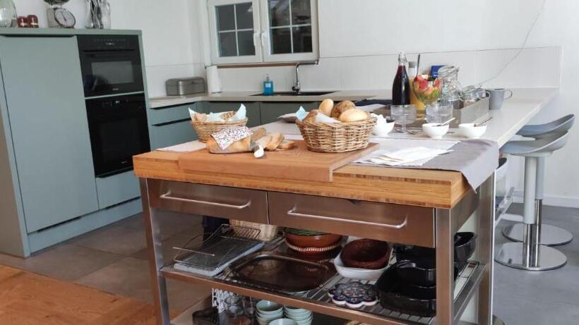 住宿加早餐 De Moane