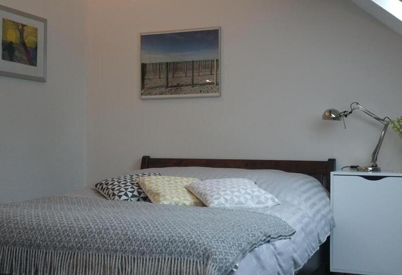 住宿加早餐 De Moane