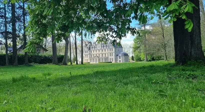 ベッドアンドブレックファースト Les Ecuries Du Château De Brumare