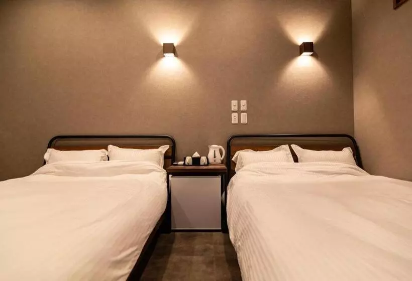 ホテル リゾートイン西表島