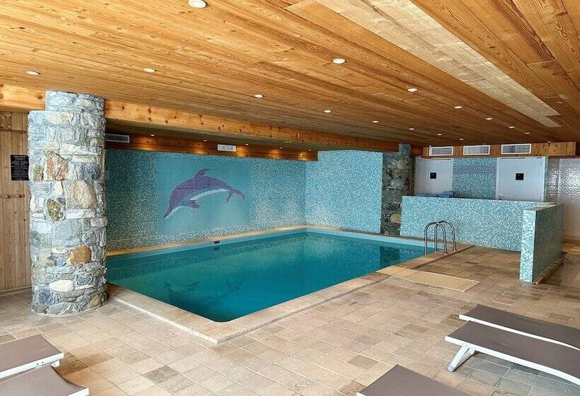 هتل Hôtel L Aigle Du Montana By Les Etincelles