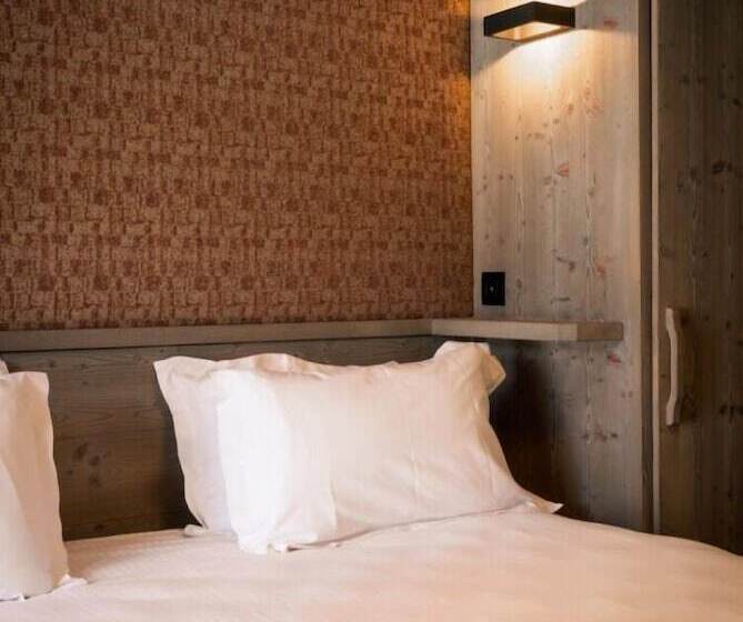 هتل Hôtel L Aigle Du Montana By Les Etincelles