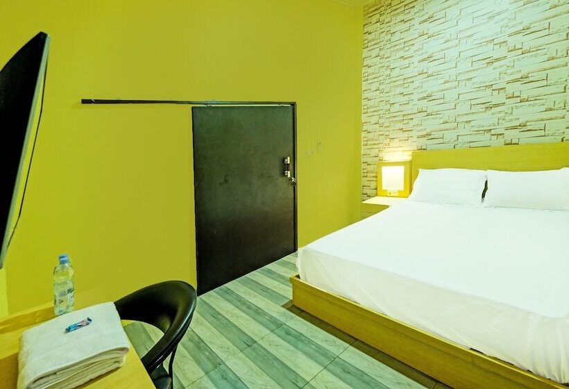 酒店 Oyo 91857 Callista Homestay