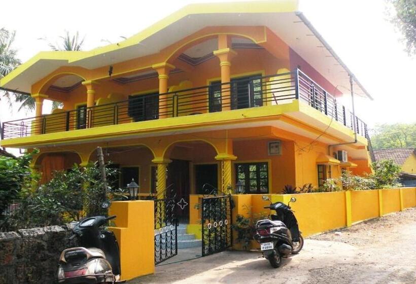 Hotel Pop 82083 Sai Ramnath Guest House