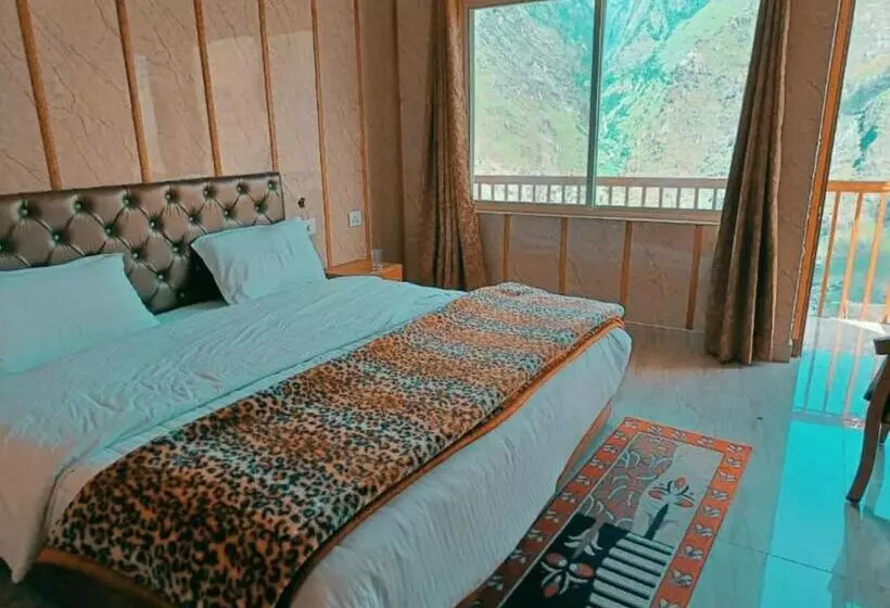ホテル Saidham Joshimath