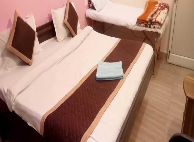 فندق Triple One Hostel Tapovan Rishikesh