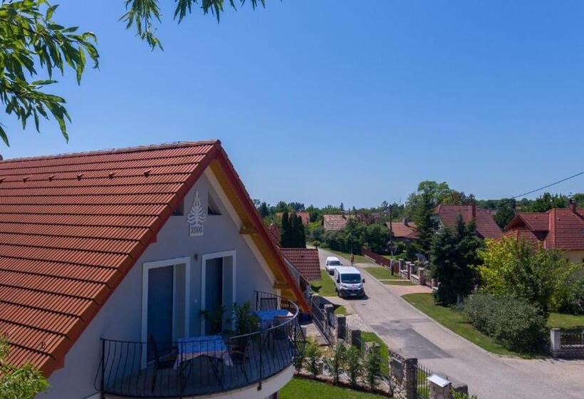 Пансион Tulipán Vendégház