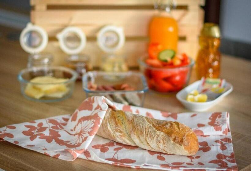 Пансион Tulipán Vendégház