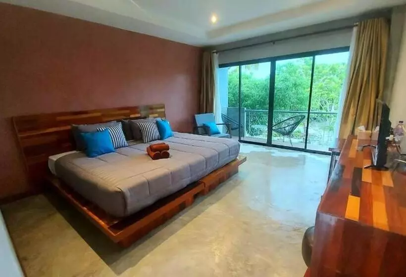 リゾートホテル River Coco @ Amphawa