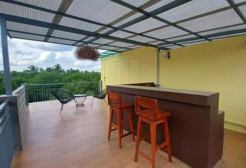 リゾートホテル River Coco @ Amphawa