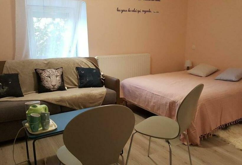 ベッドアンドブレックファースト Chez Val Et Fred 85