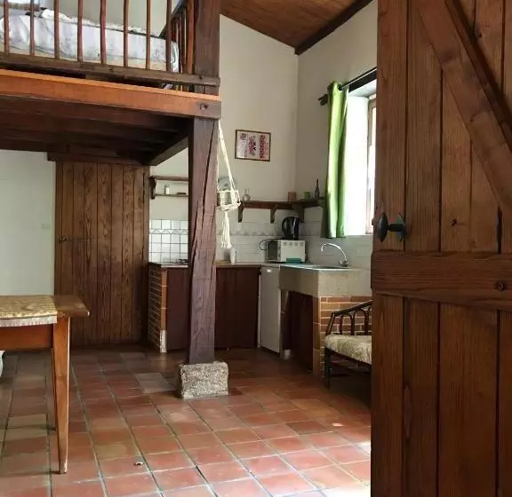 Aamiaismajoitus (B&B) La Raymondiere