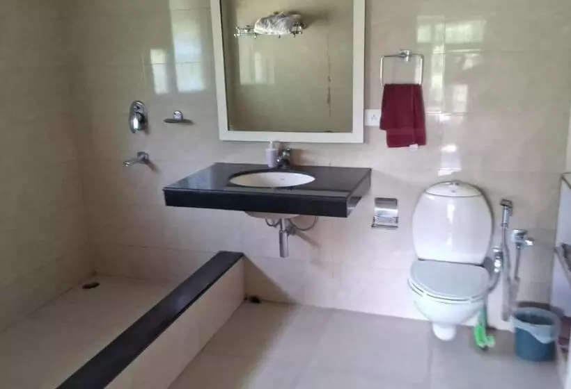 Aamiaismajoitus (B&B) Experto The Greens